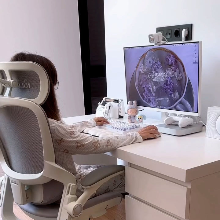 E80 muse ergomonic chair 